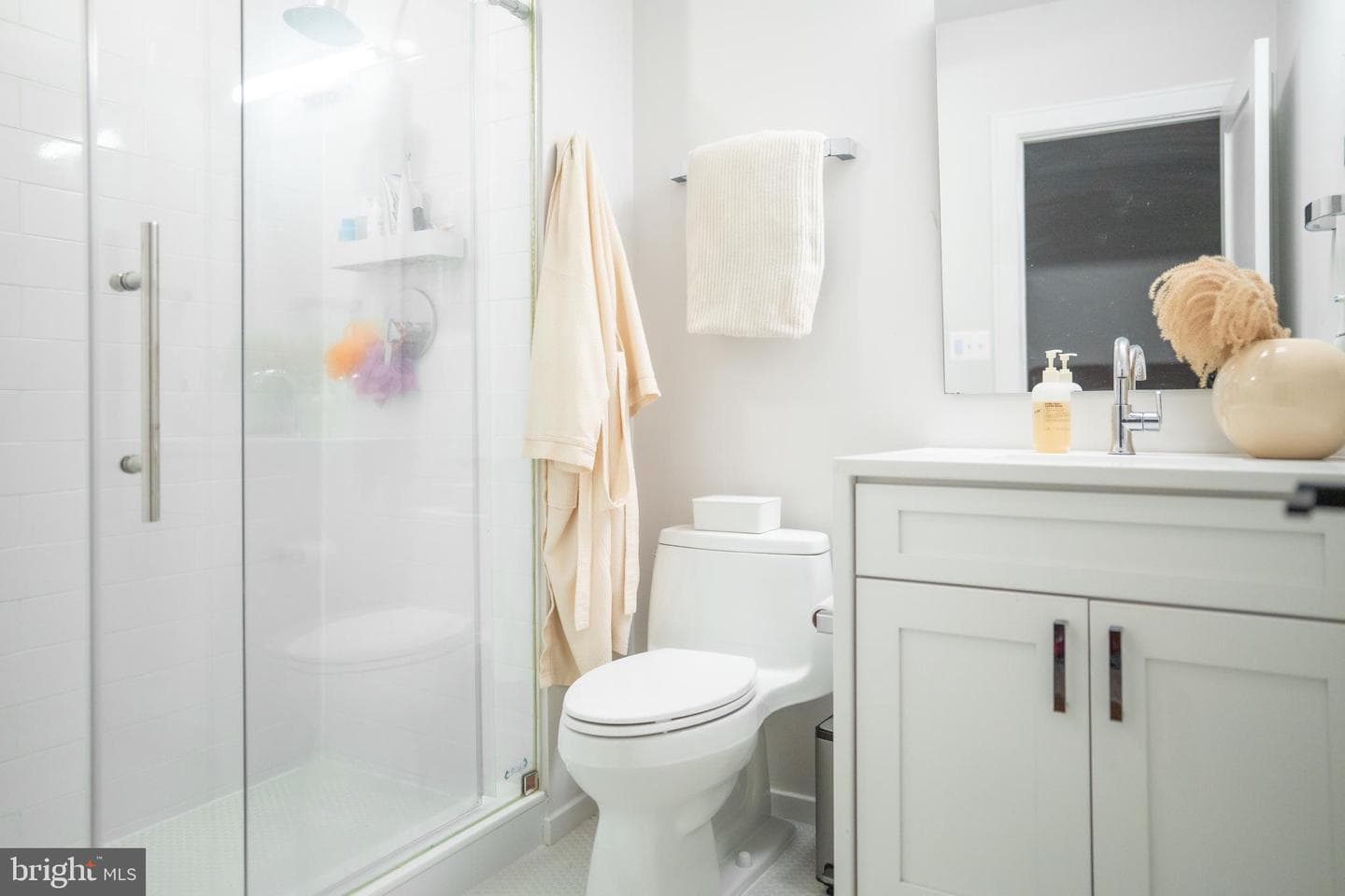 1201 Kearny Street NE #101 photo 26