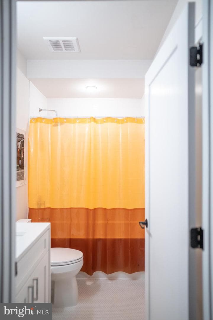 1201 Kearny Street NE #101 photo 35