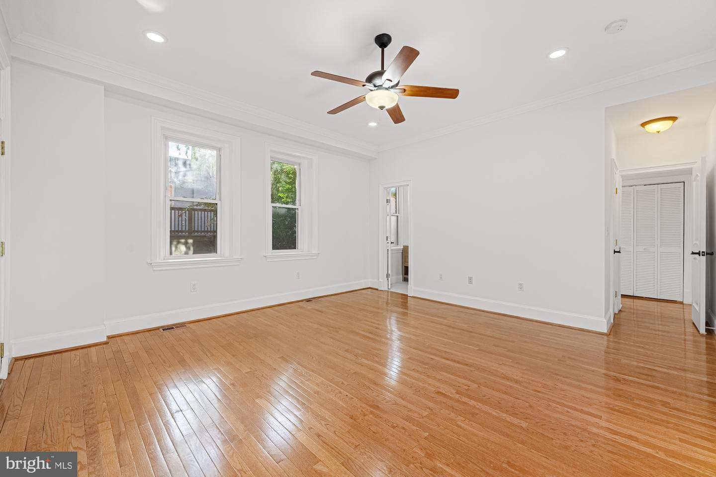 15 Seaton Place NE #1 photo 12