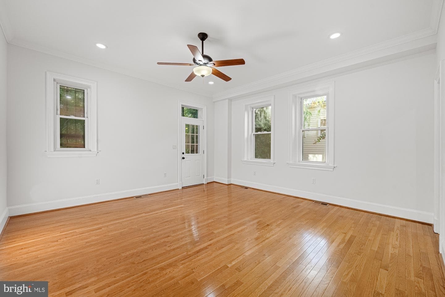 15 Seaton Place NE #1 photo 13