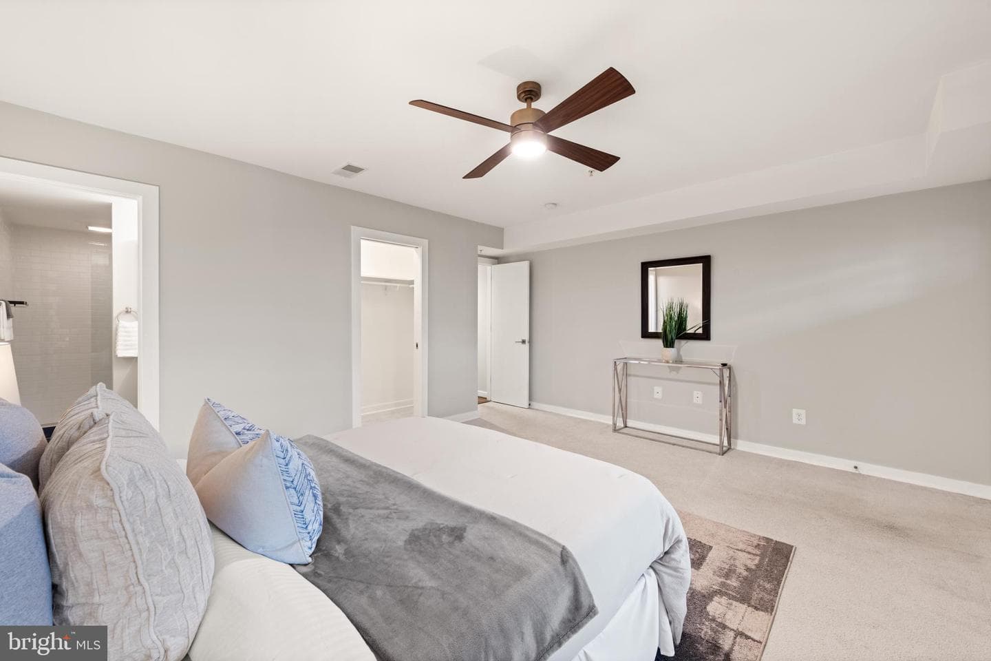 1812 D Street NE #1 photo 15