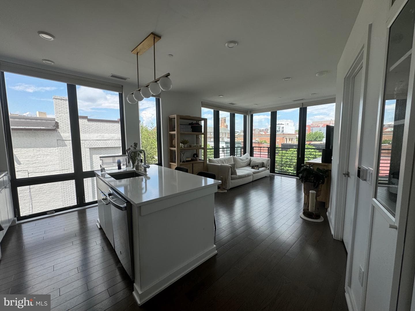 1999 9 1/2 Street NW #303, Washington