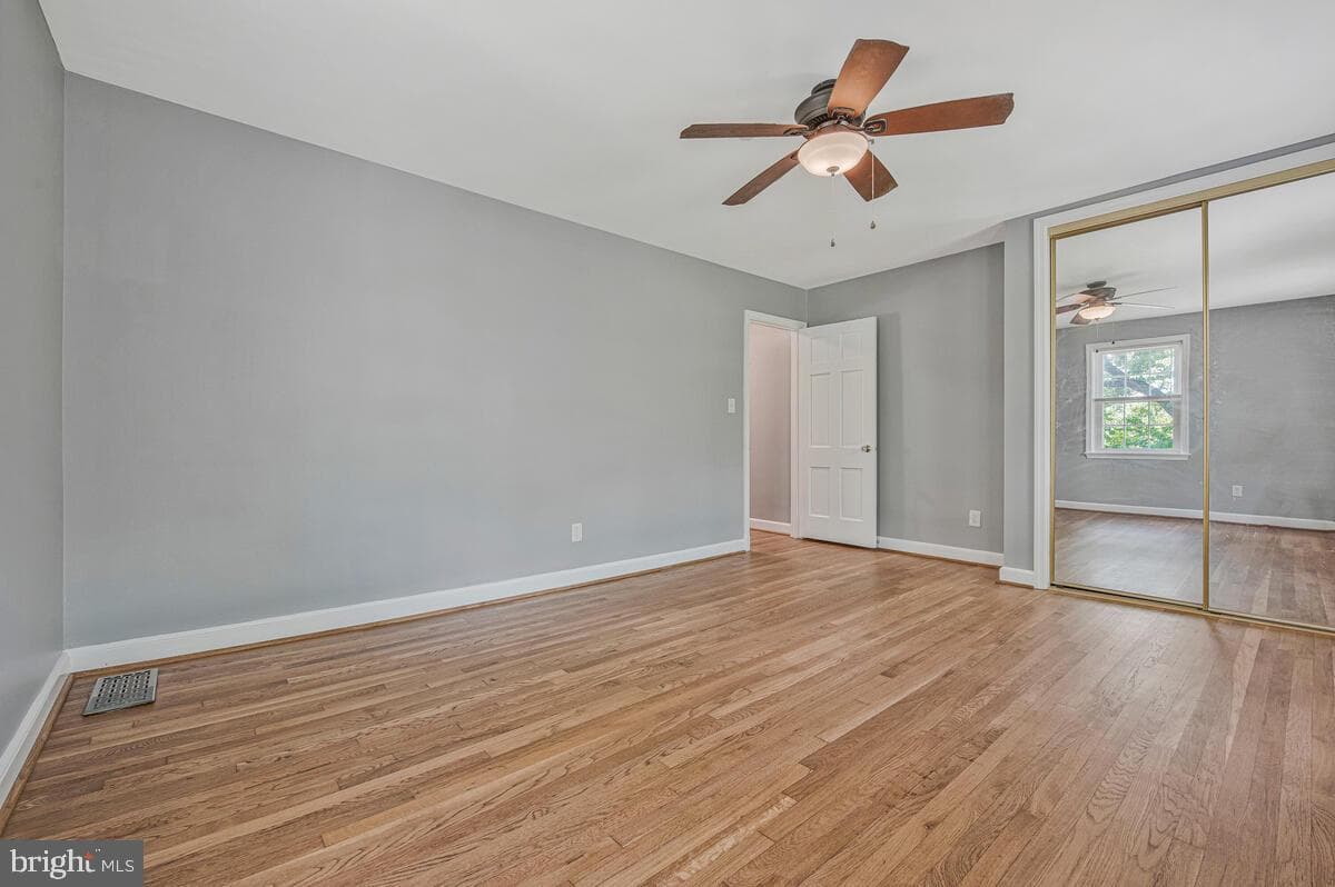 2106 Suitland Terrace SE photo 20