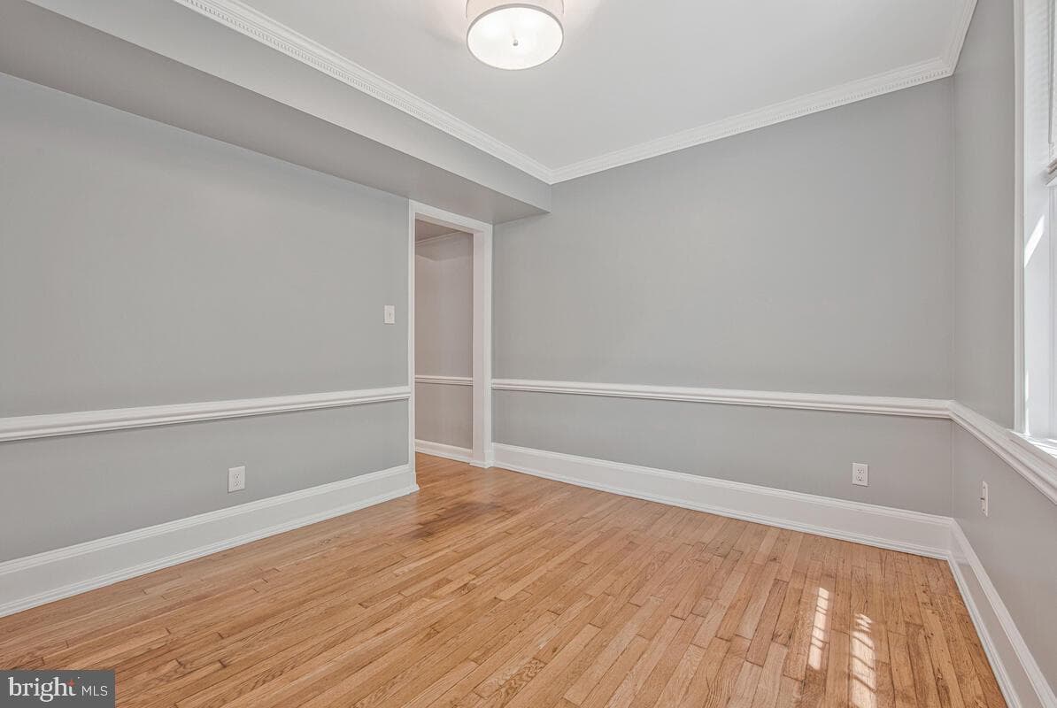2106 Suitland Terrace SE photo 8