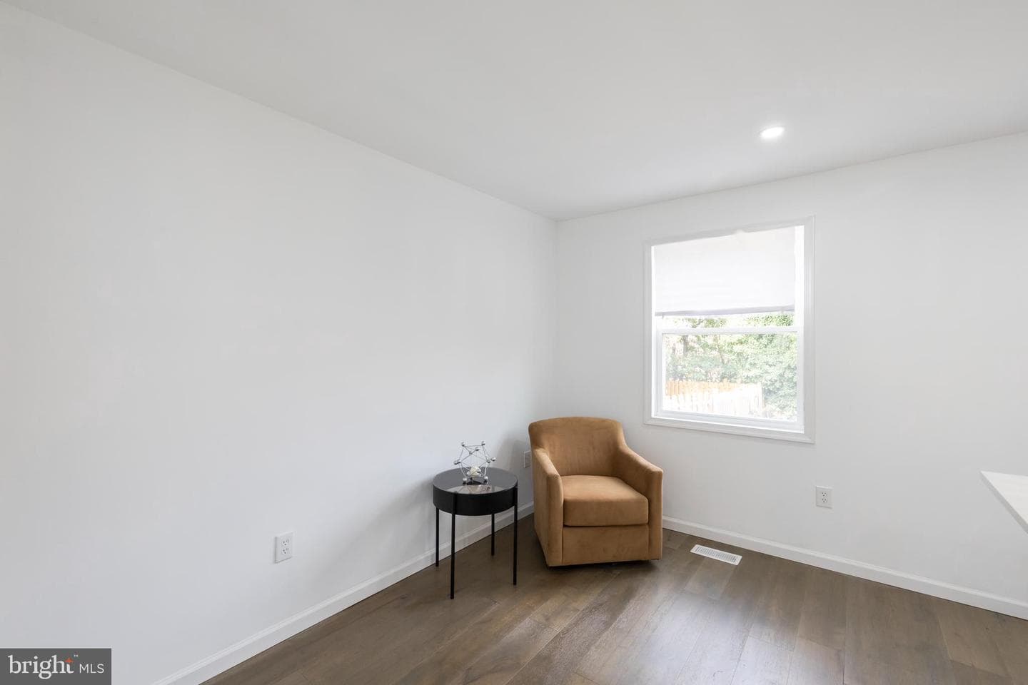 836 Xenia Street SE photo 10
