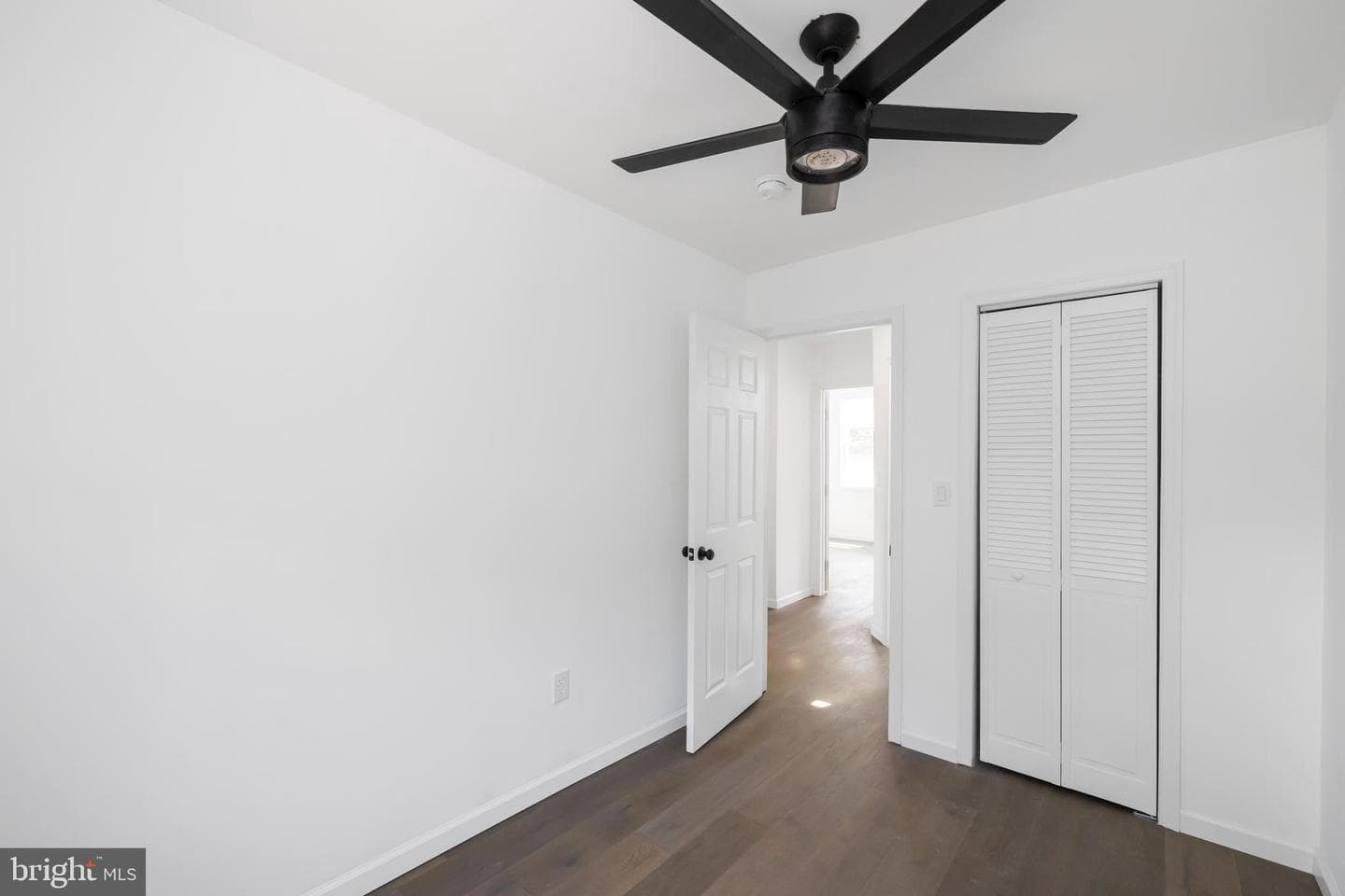 836 Xenia Street SE photo 18