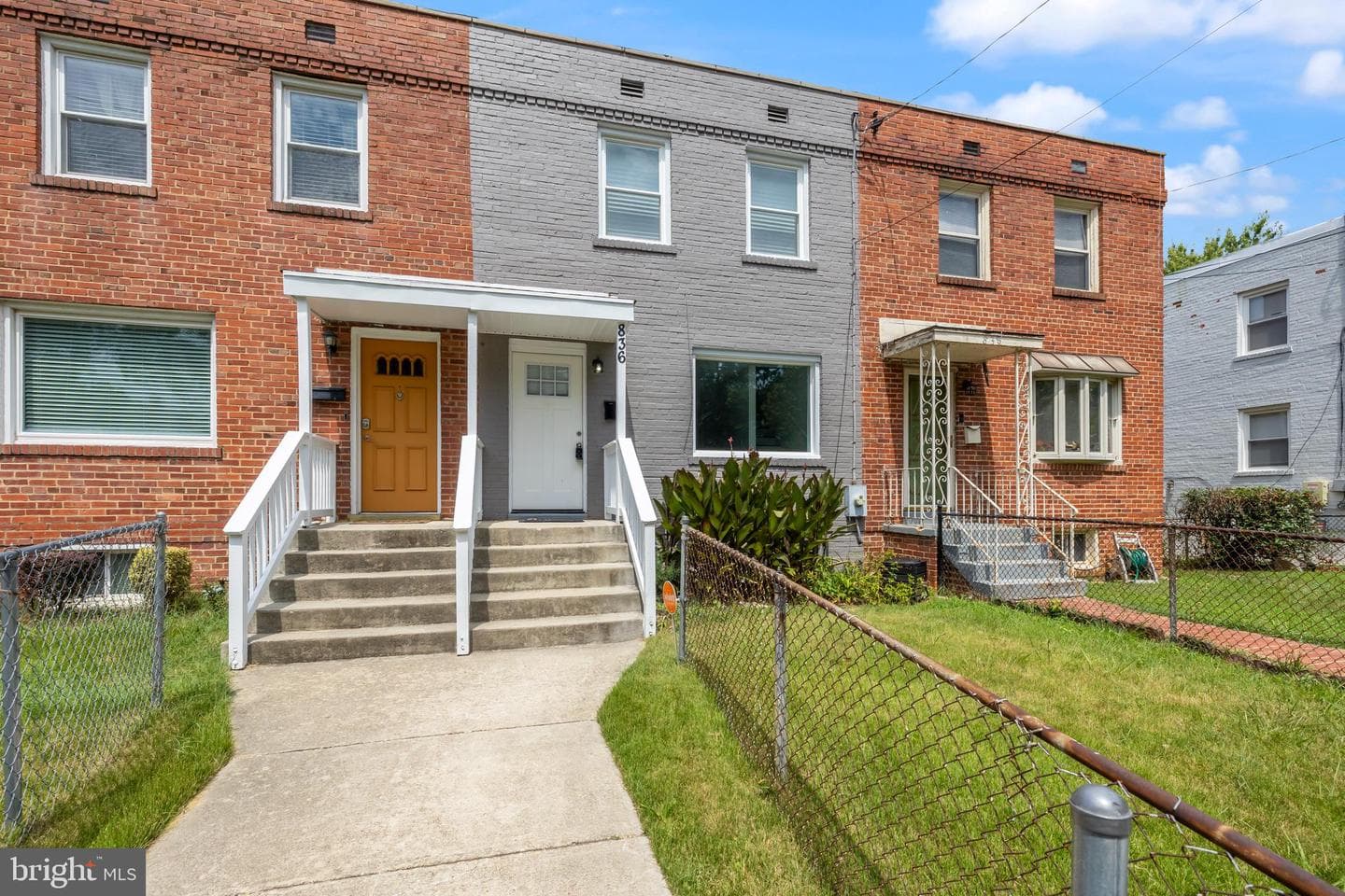 836 Xenia Street SE photo 3