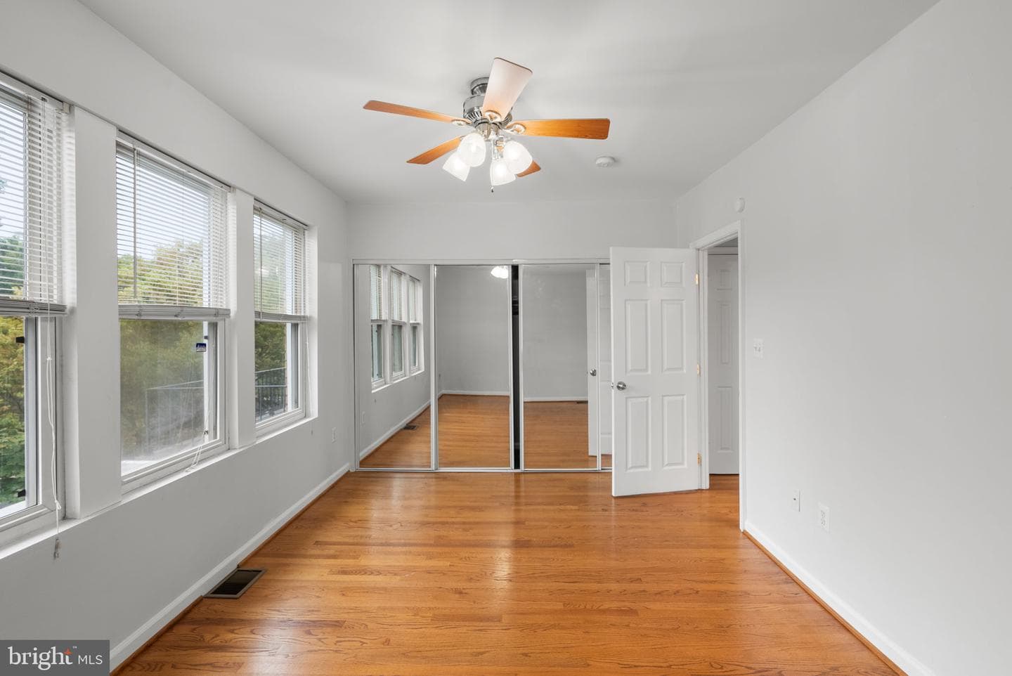 28 Sherman Circle NW photo 24