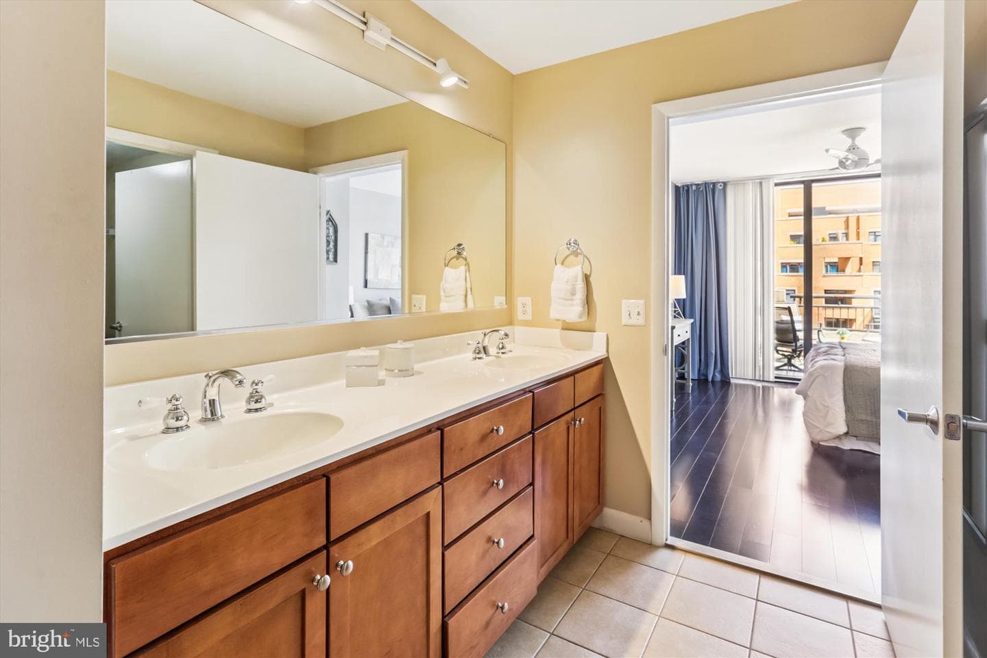 400 Massachusetts Avenue NW #1214 photo 24