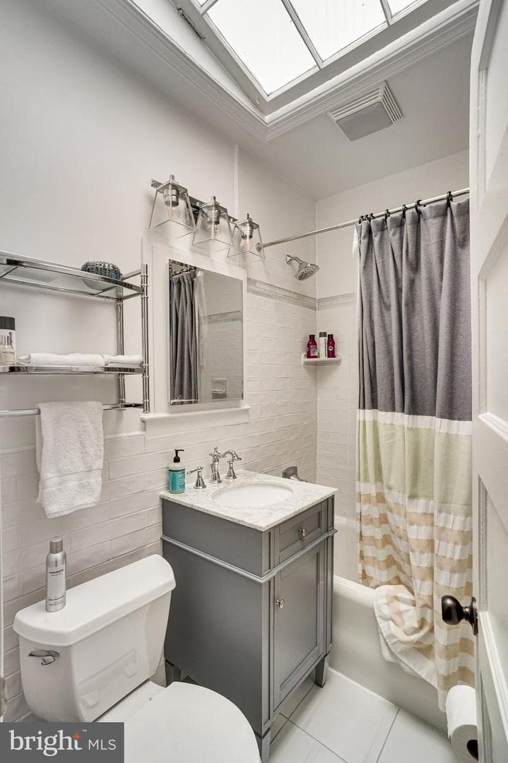2417 Huidekoper Place NW photo 22