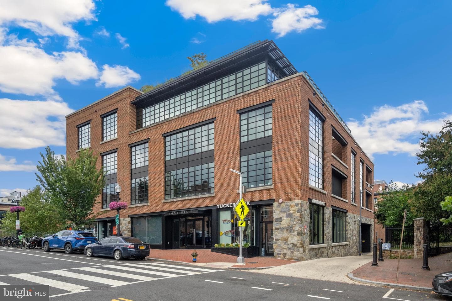 1055 Wisconsin Avenue NW #4e photo 2