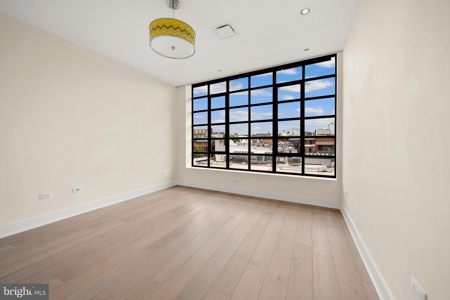 1055 Wisconsin Avenue NW #4e photo 39