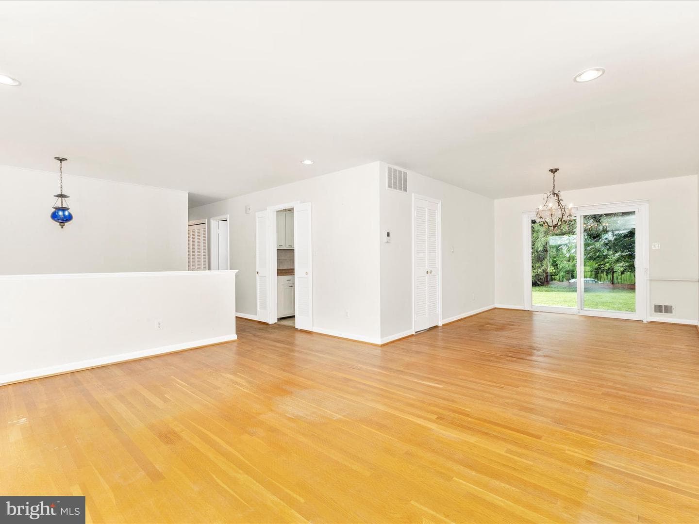 6949 32nd Street NW photo 6