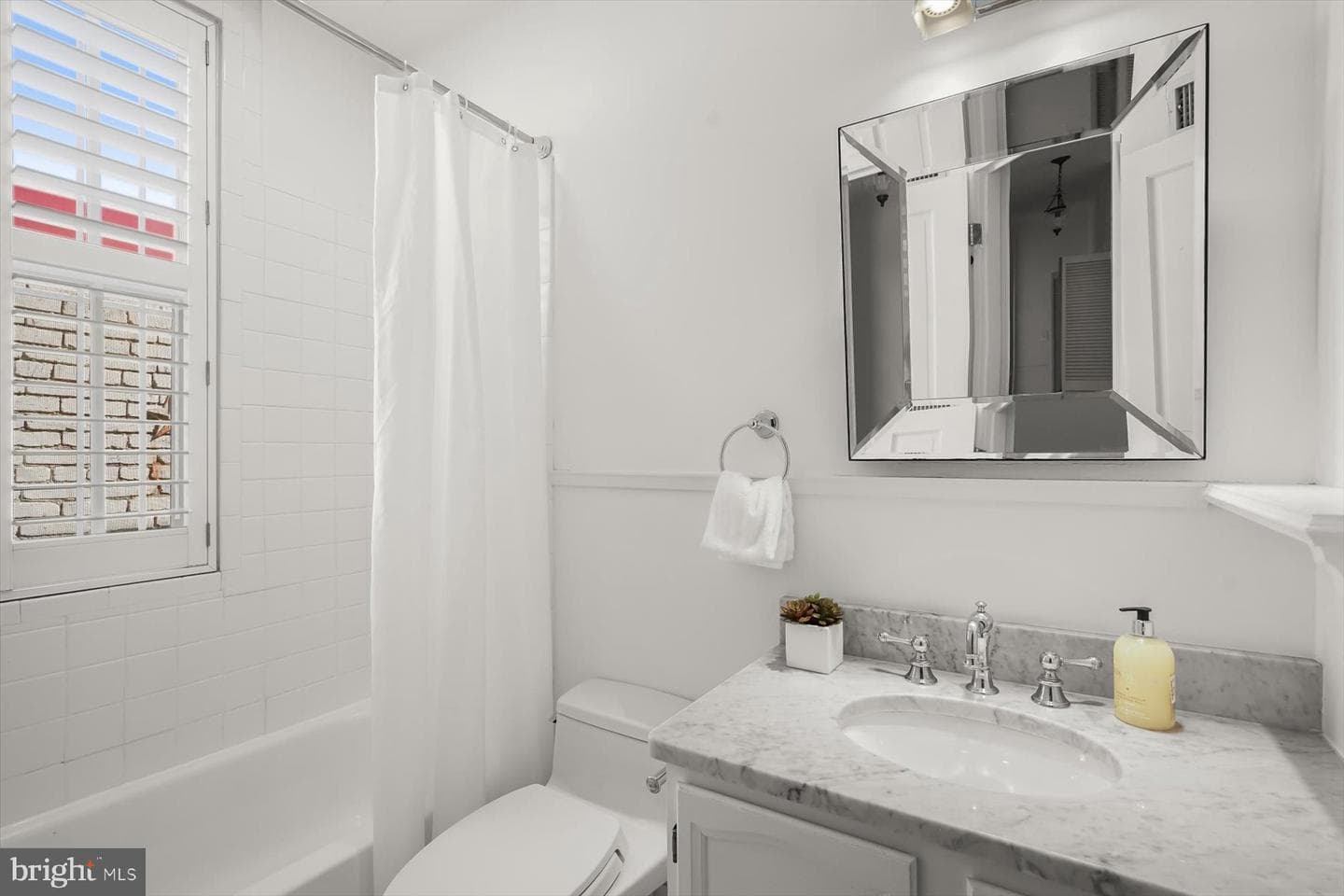 433 10th Street NE photo 23