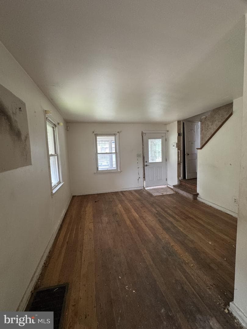 121 49th Street SE photo 5