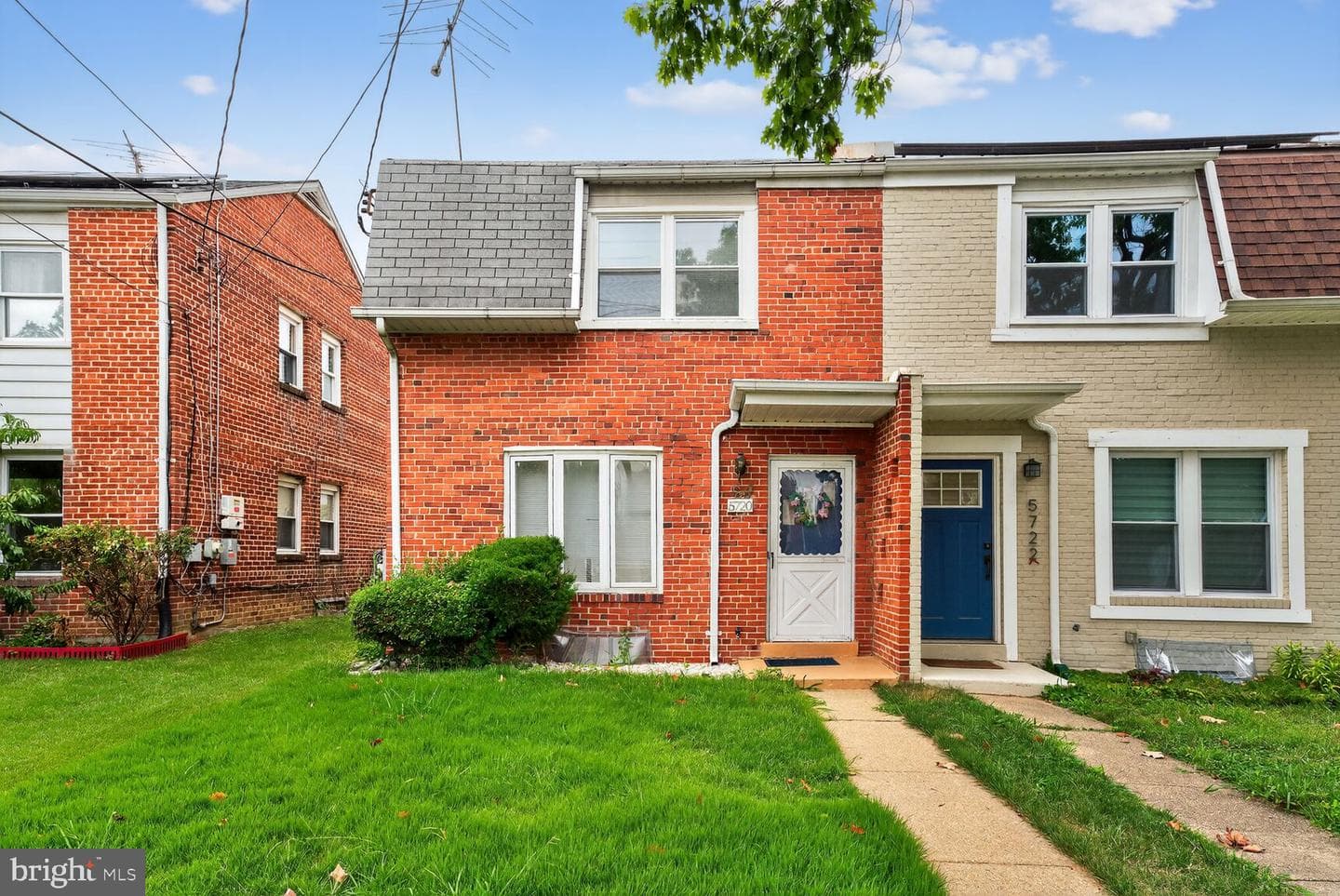 5720 5th Street NE photo 1