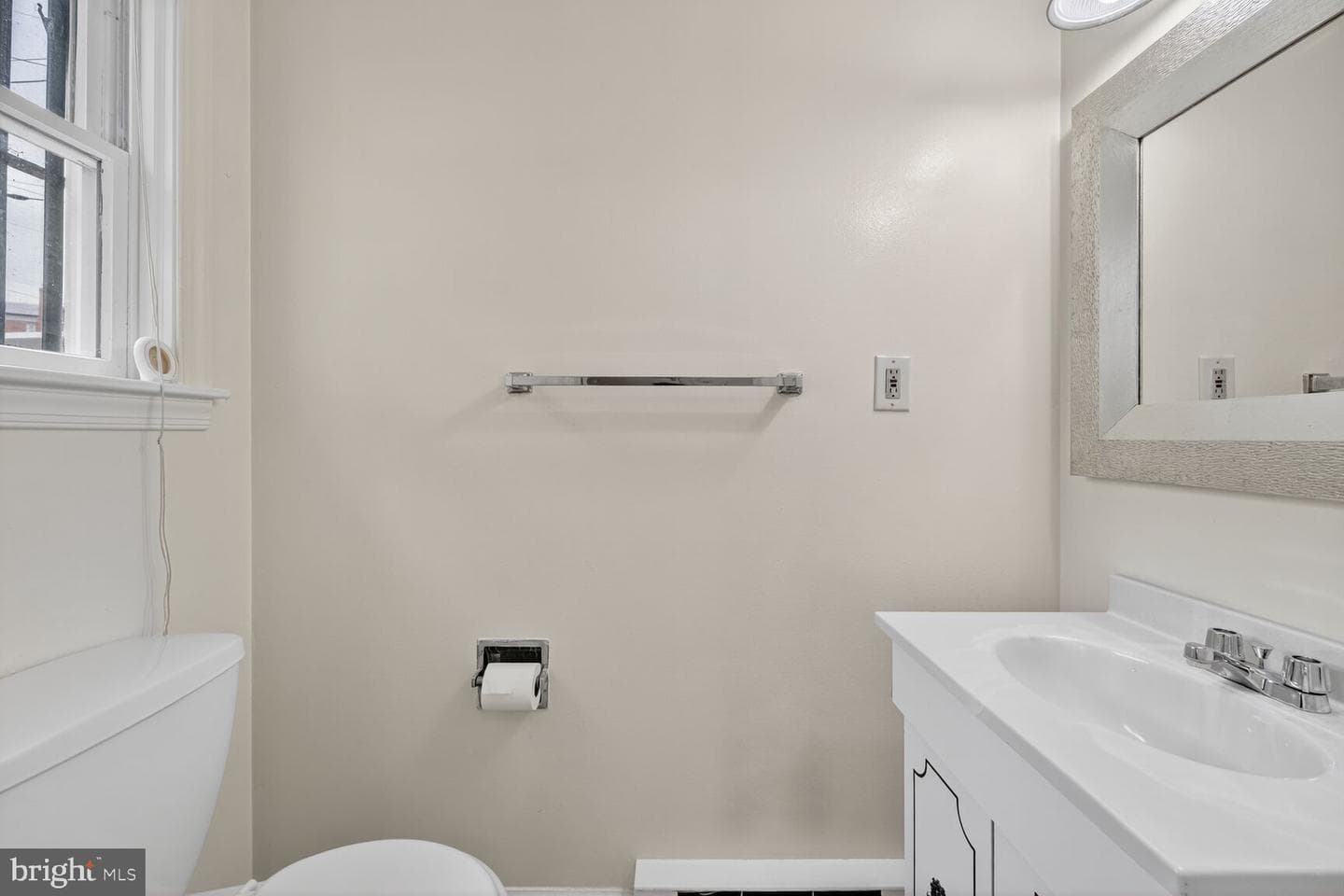 5720 5th Street NE photo 10
