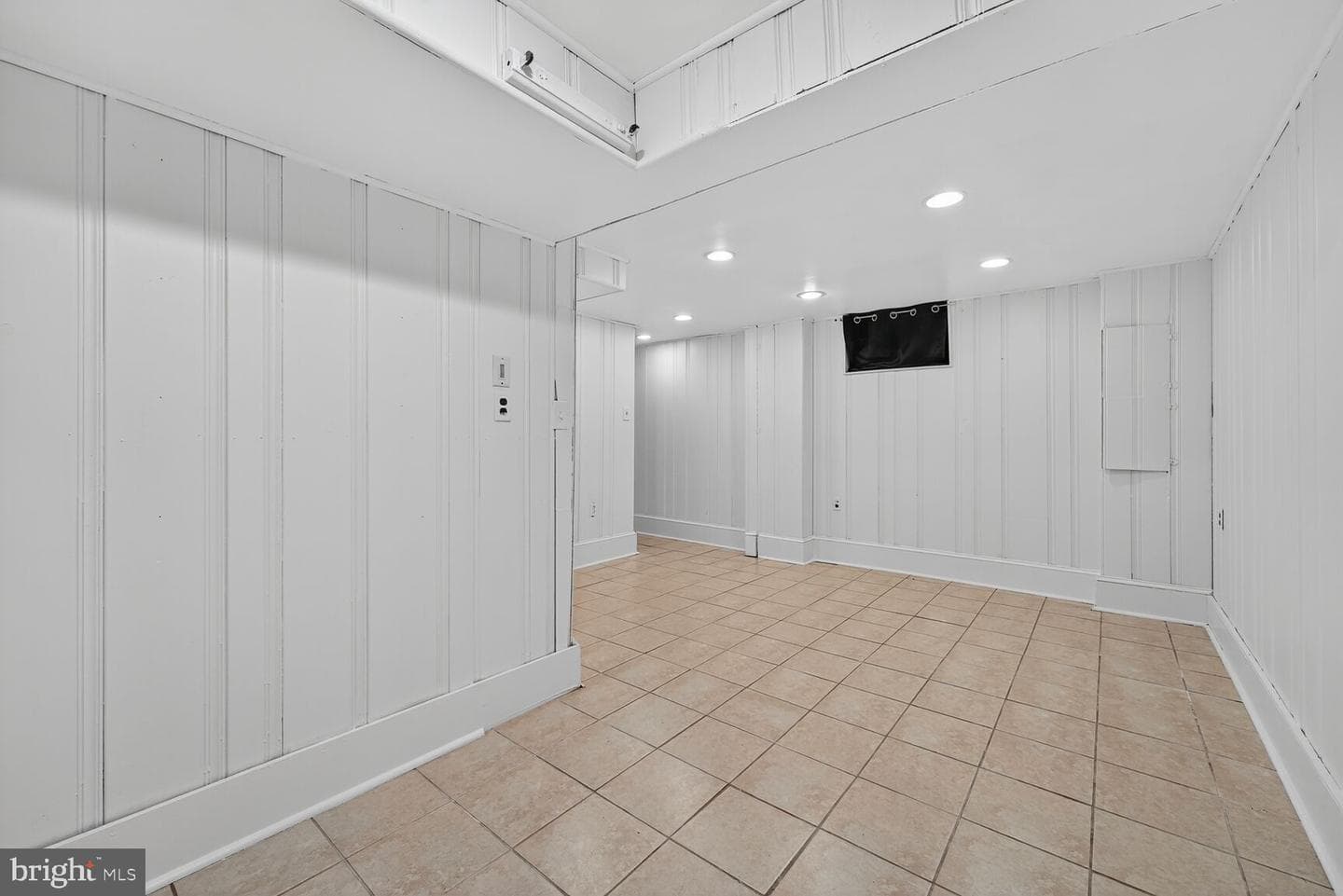 5720 5th Street NE photo 16