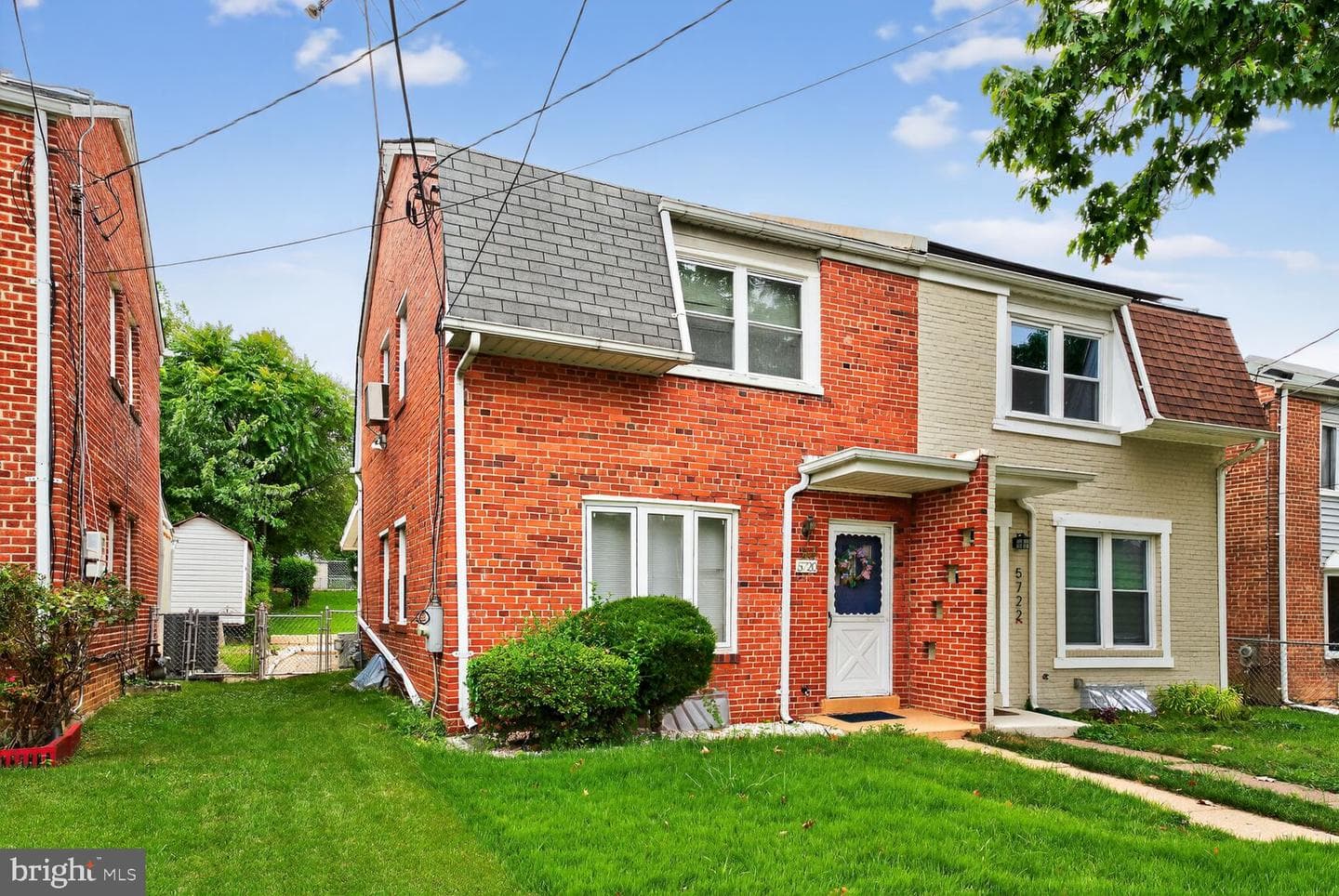 5720 5th Street NE photo 2