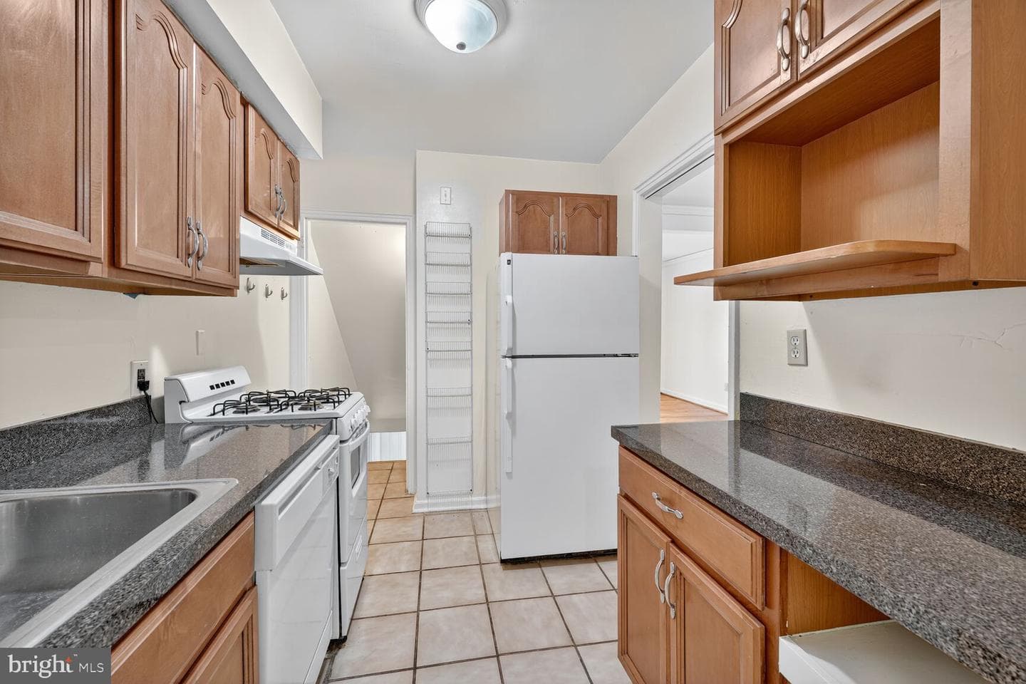 5720 5th Street NE photo 6