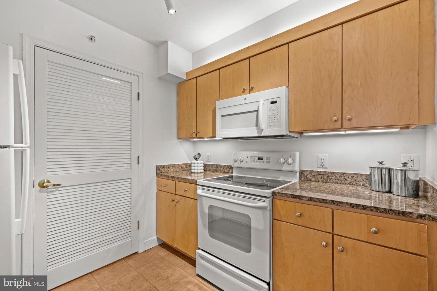 631 D Street NW #632 photo 16
