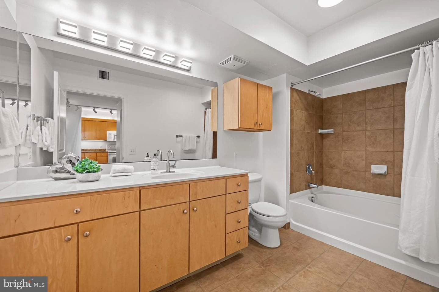 631 D Street NW #632 photo 19