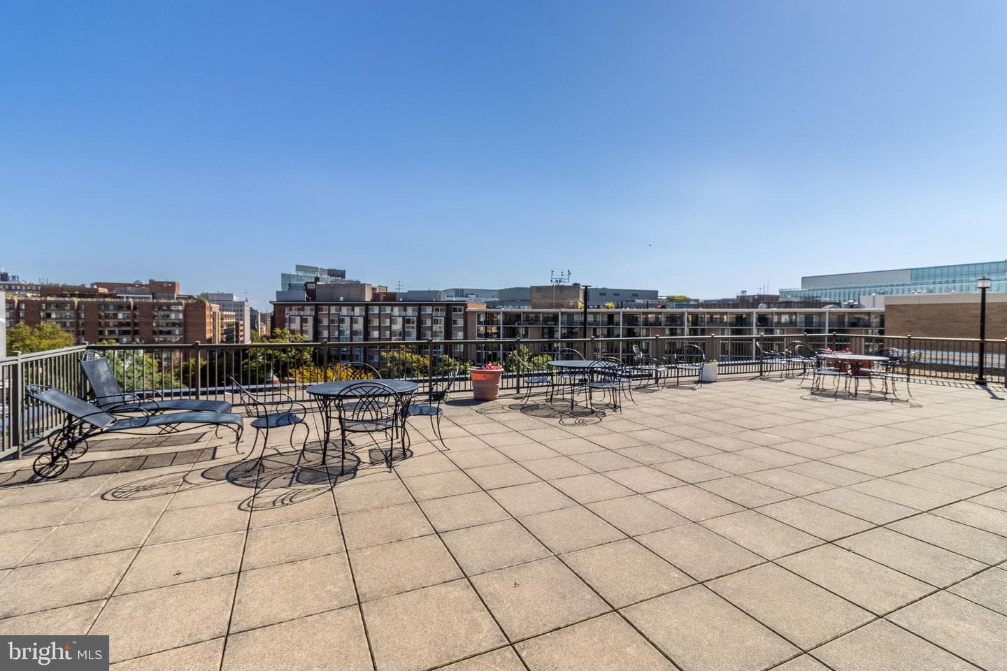 1280 21st Street NW #506 photo 45