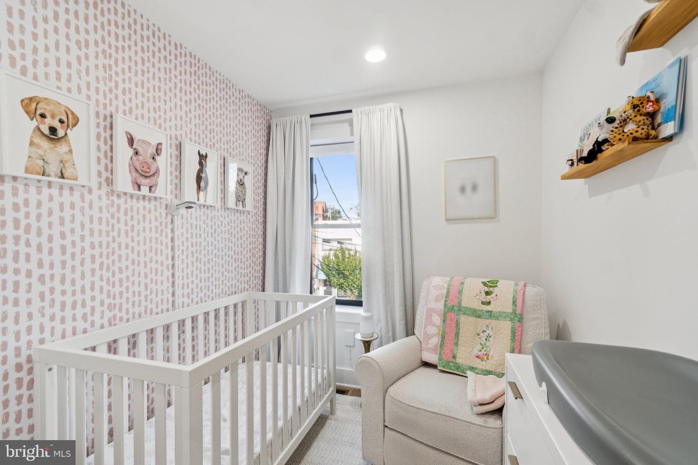 2410 37th Street NW photo 14