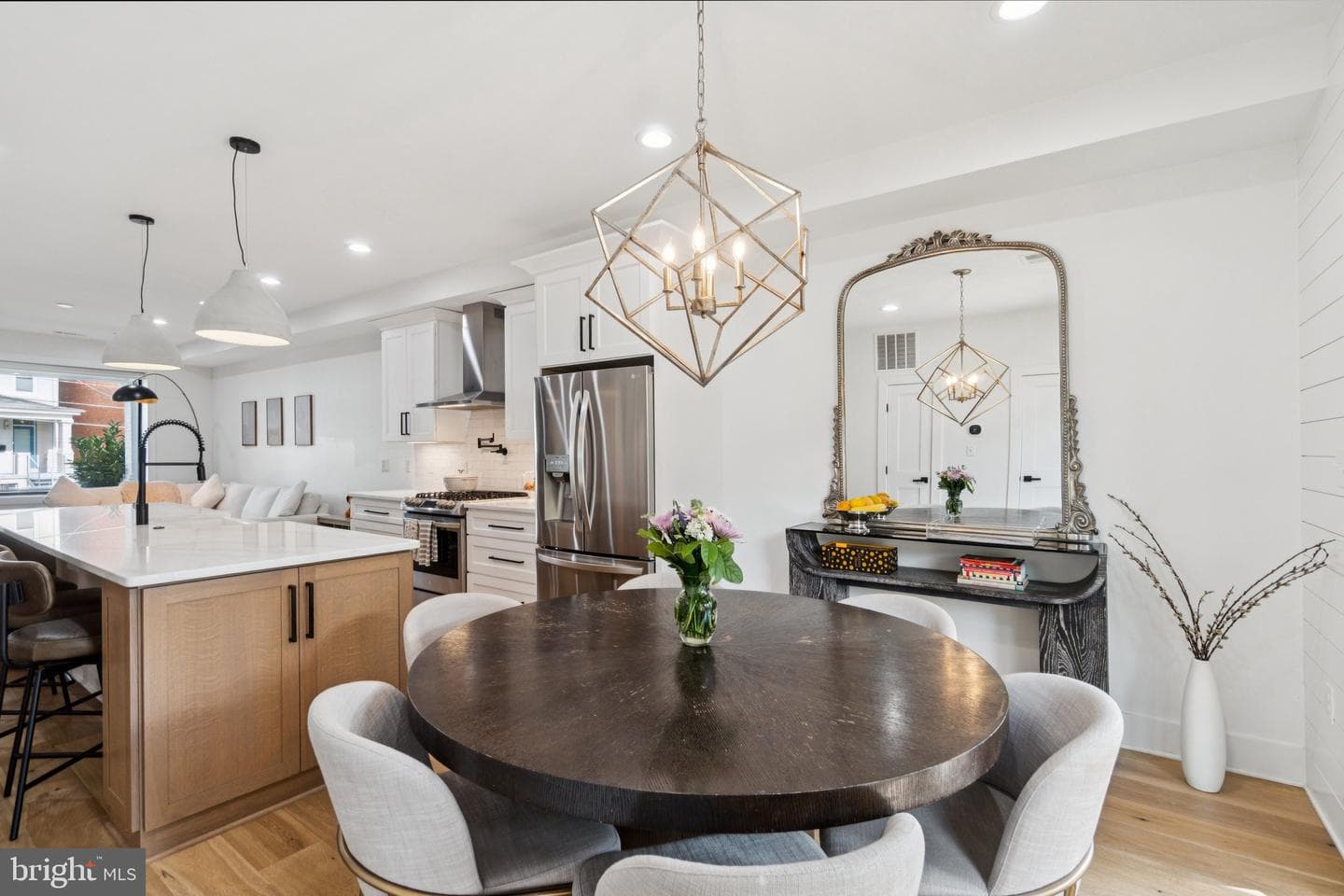 2410 37th Street NW photo 5