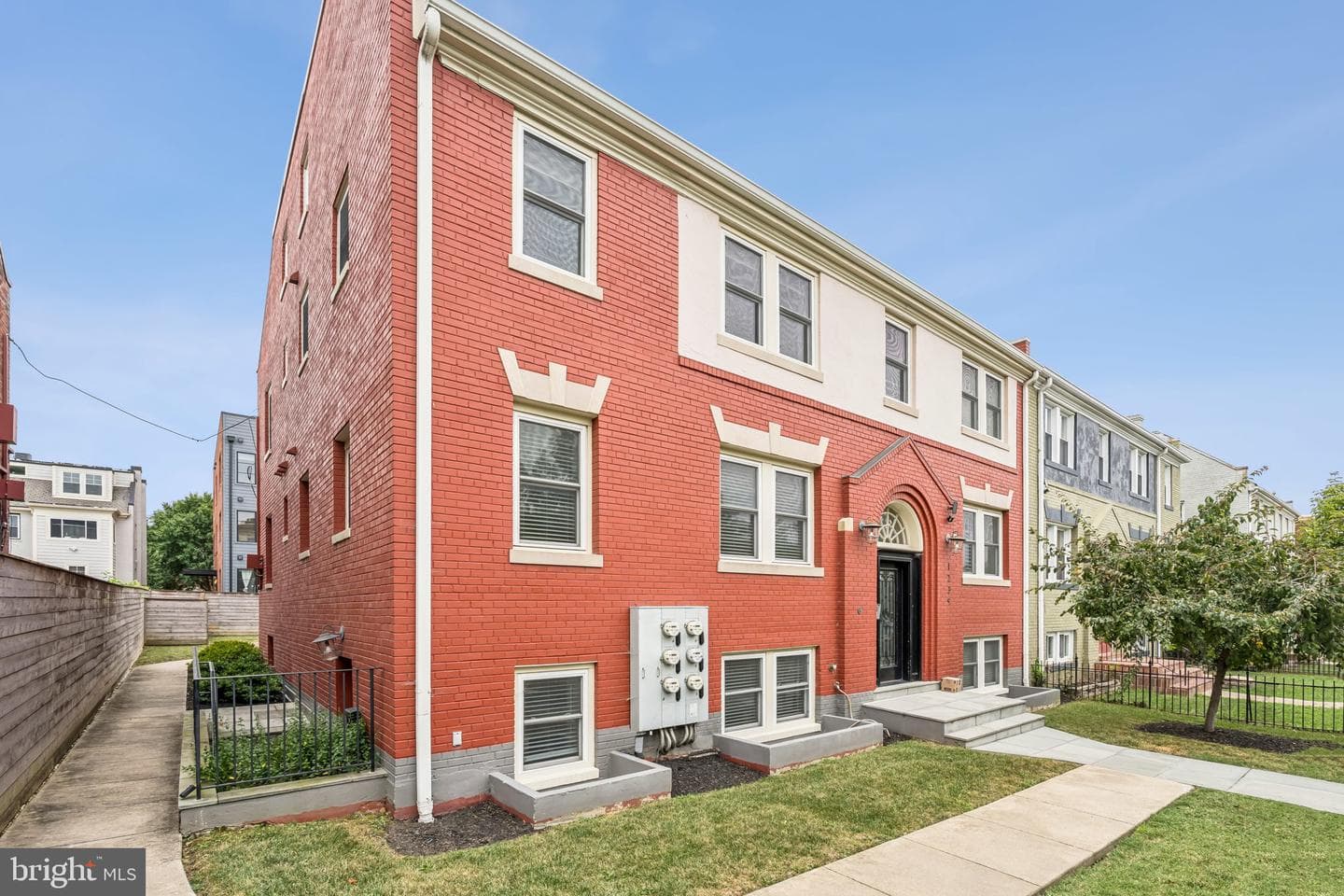 1239 Simms Place NE #1 photo 16