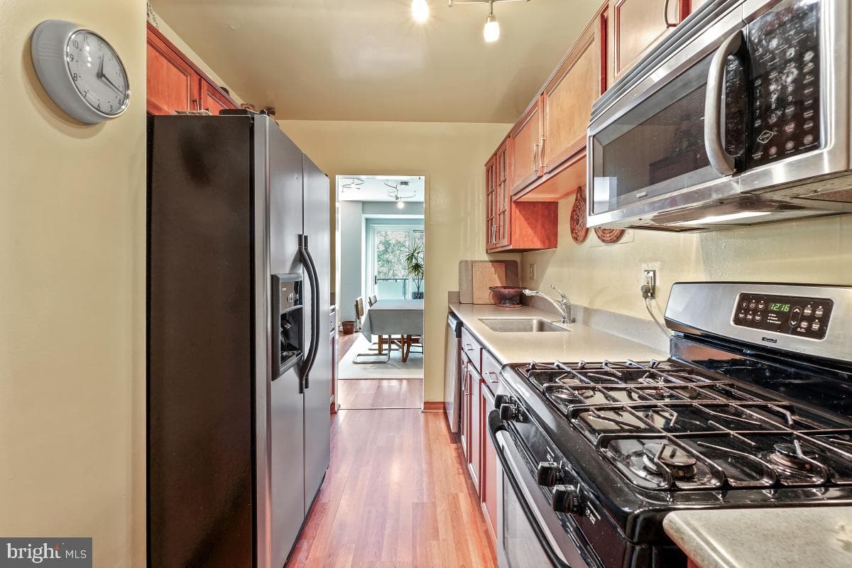 4201 Cathedral Avenue NW #913w photo 19
