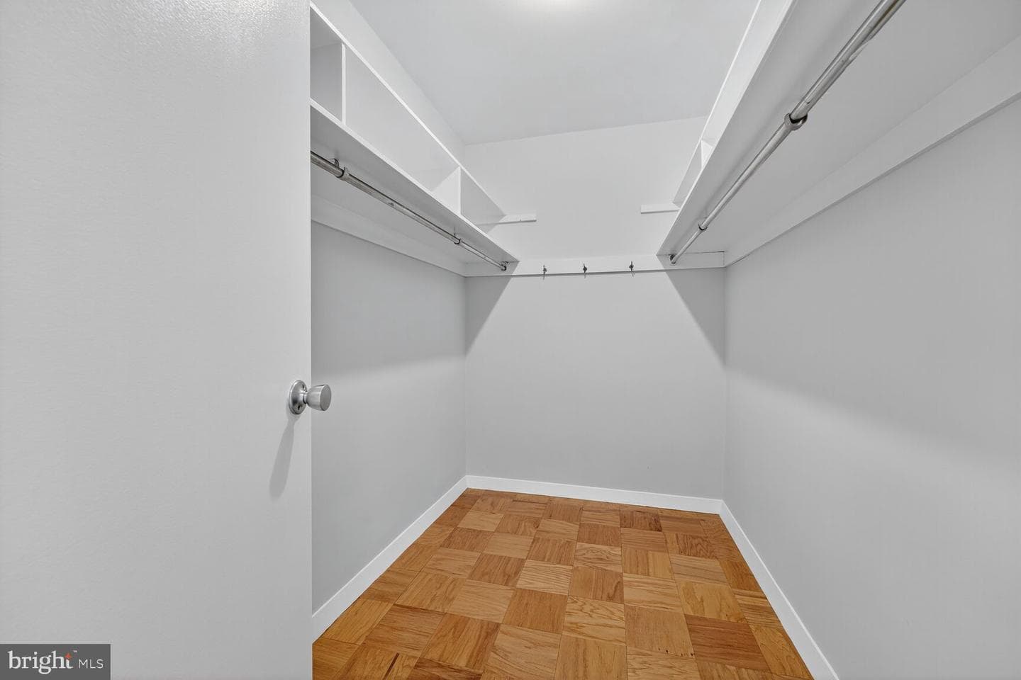 3001 Veazey Terrace NW #1009 photo 16