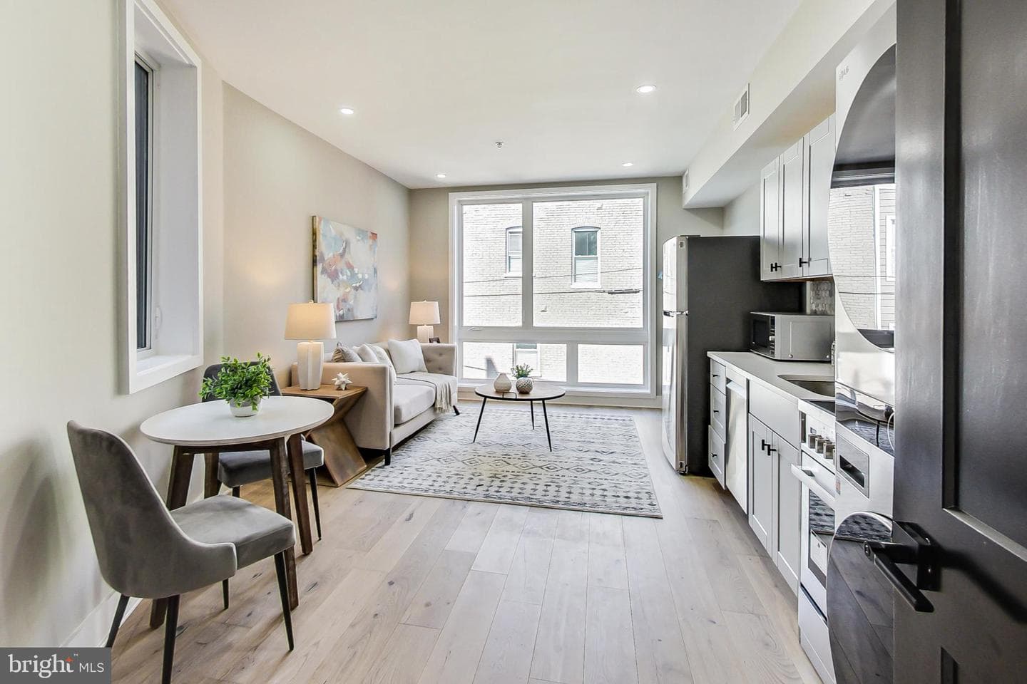 207 Florida Avenue NW #2 photo 3
