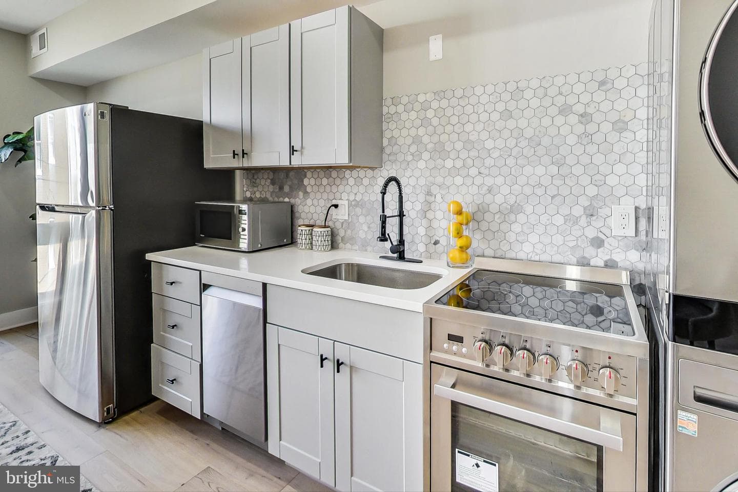 207 Florida Avenue NW #2 photo 9