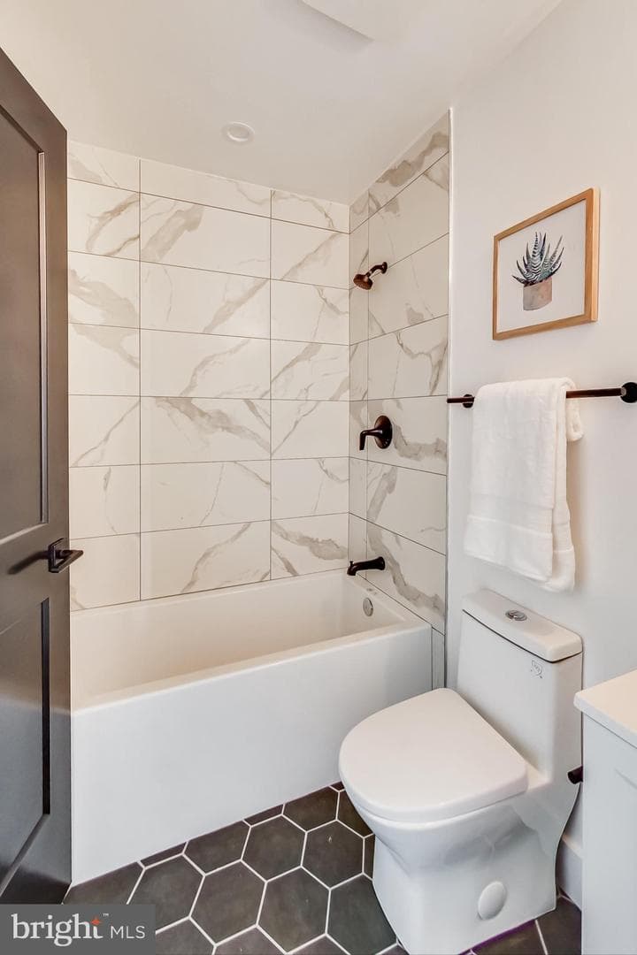 207 Florida Avenue NW #3 photo 29