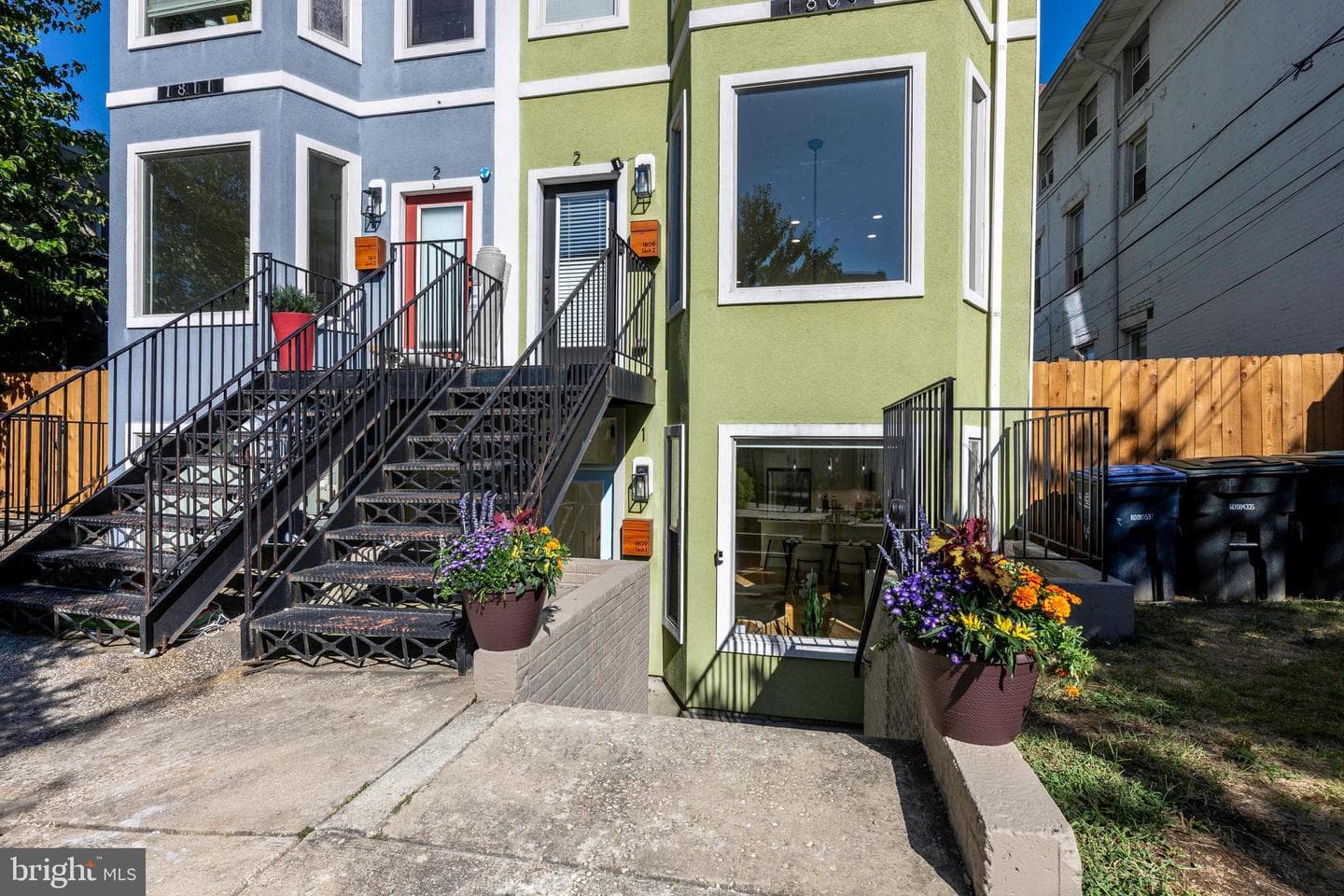 1809 3rd Street NE #1 photo 2