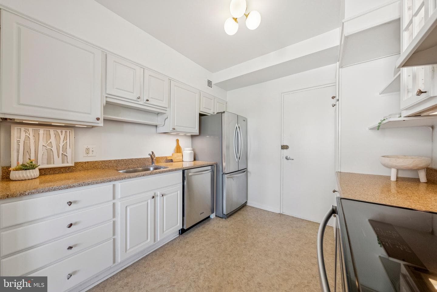 4740 Connecticut Avenue NW #709 photo 11