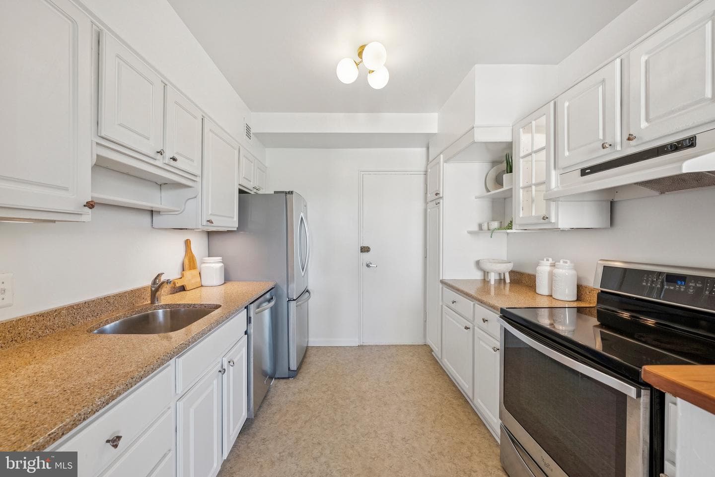 4740 Connecticut Avenue NW #709 photo 9