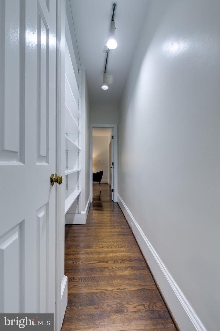 2129 Florida Avenue NW #201 photo 25