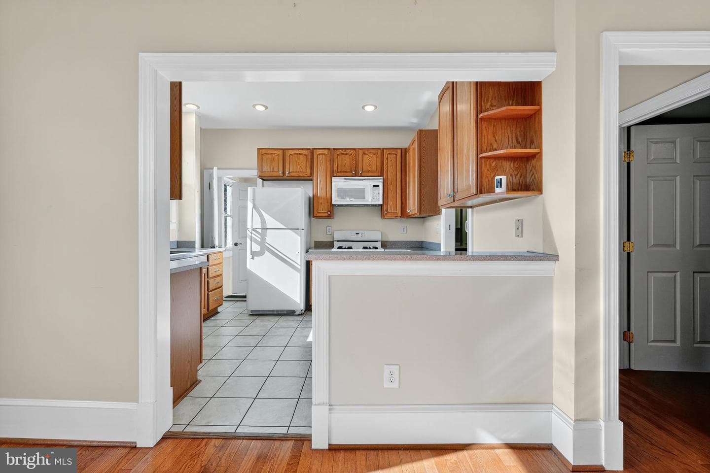 213 Van Buren Street NW photo 13