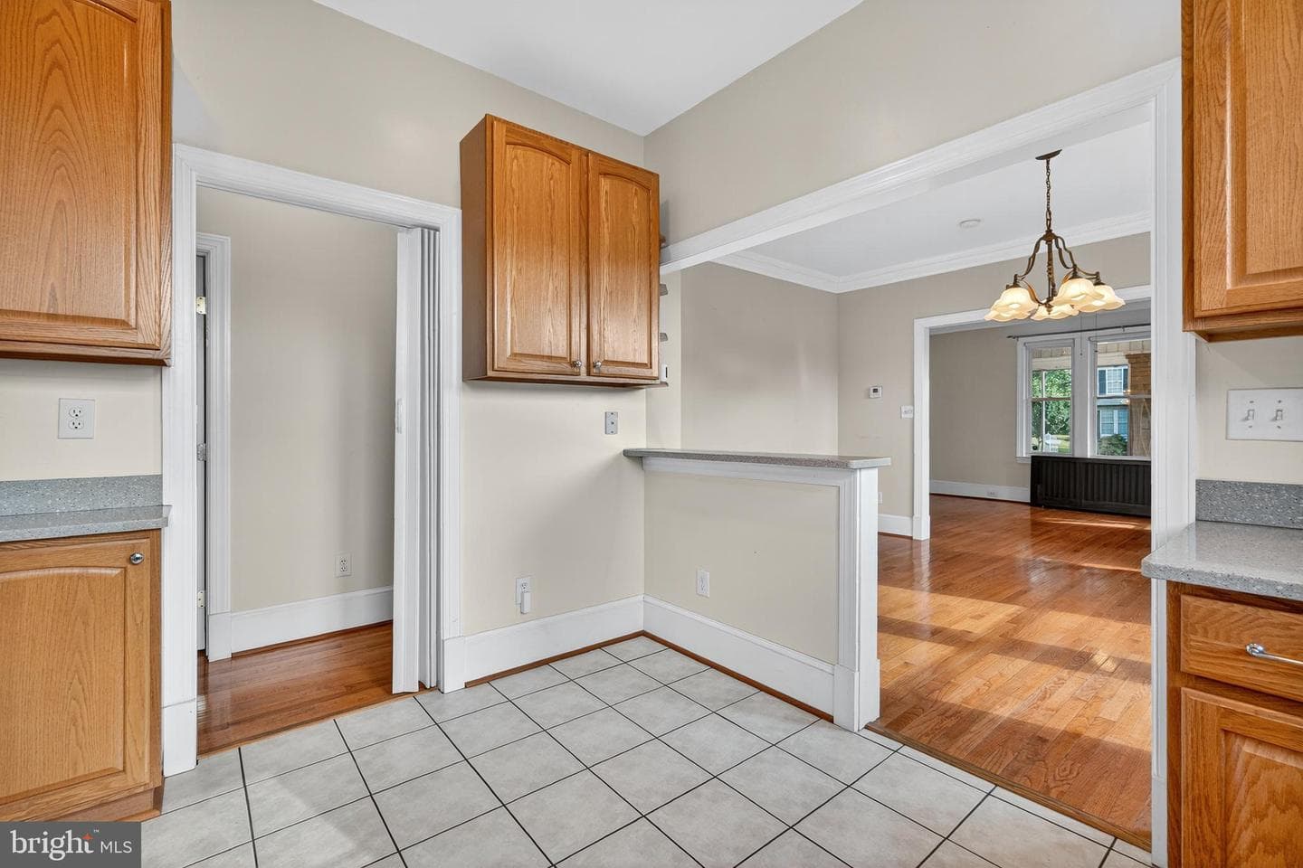 213 Van Buren Street NW photo 14