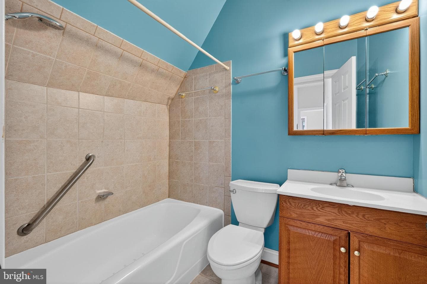 213 Van Buren Street NW photo 18