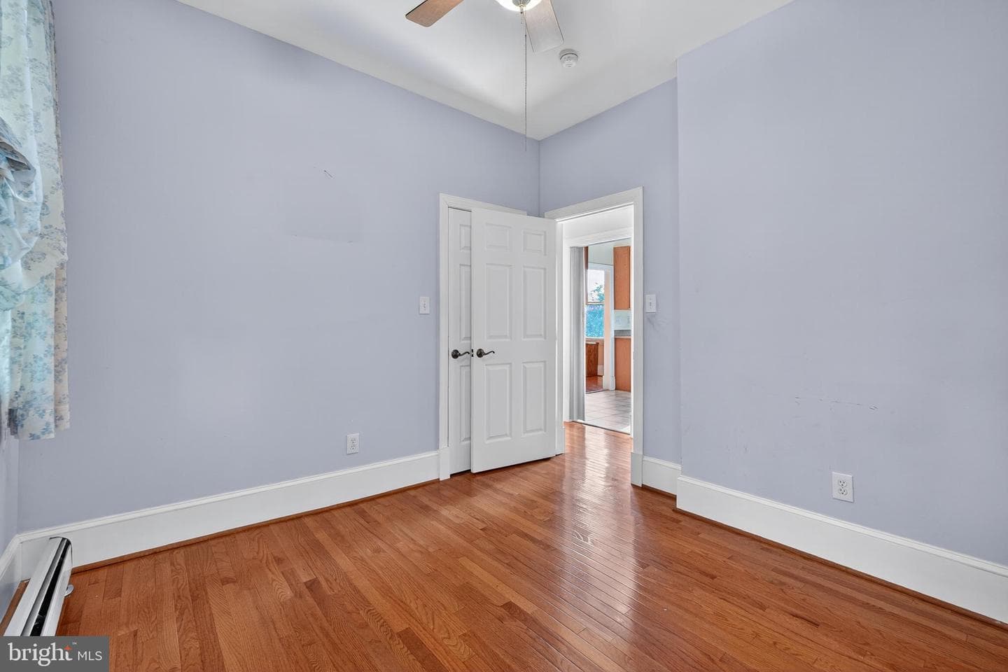 213 Van Buren Street NW photo 20