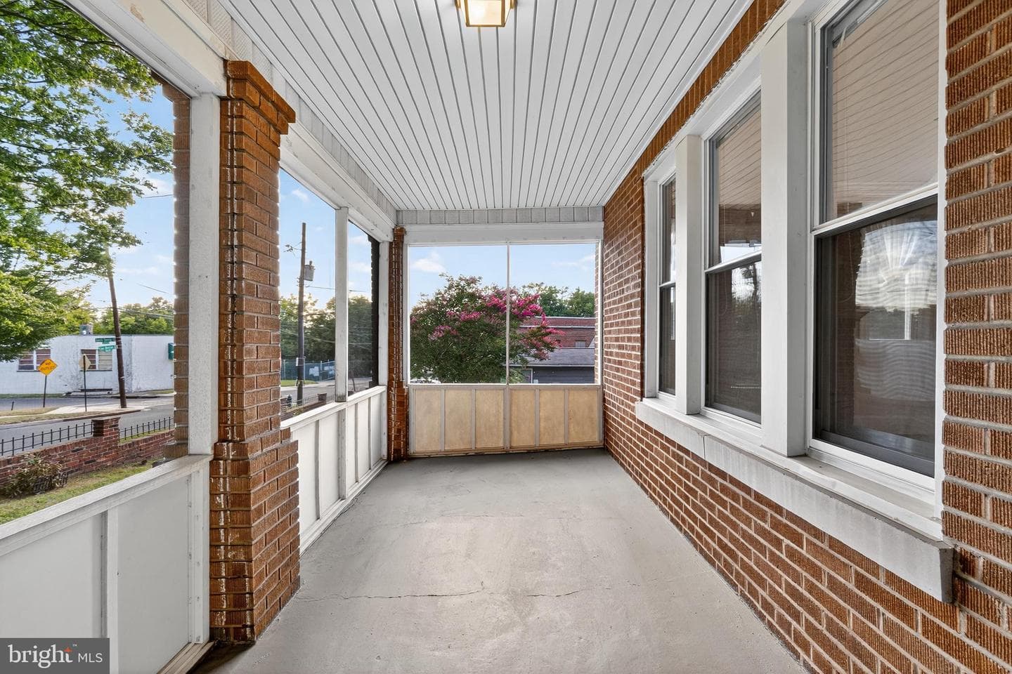 213 Van Buren Street NW photo 5