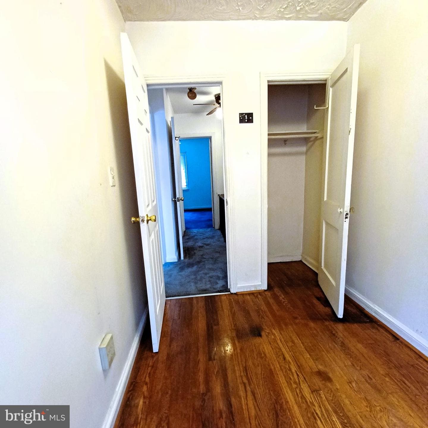 3432 Dix Street NE photo 15