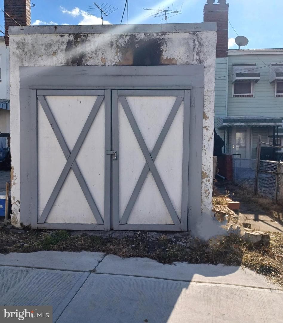 3432 Dix Street NE photo 24