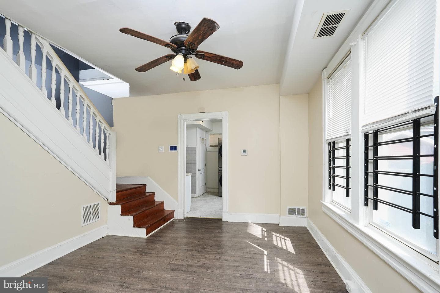 322 Raleigh Street SE photo 11
