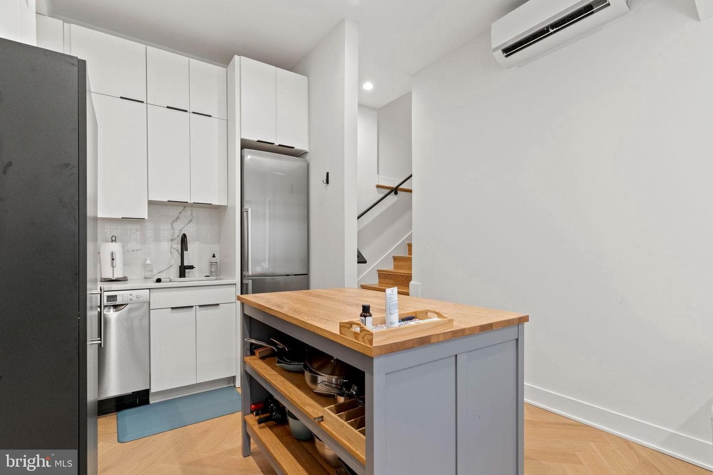 1225 11th Street NW #9 photo 8