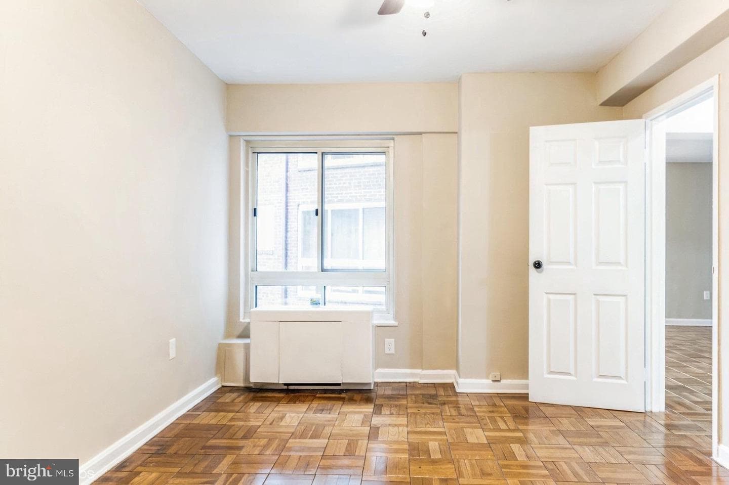 5315 Connecticut Avenue NW #406 photo 13