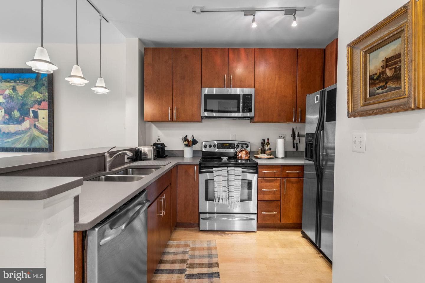 2412 17th Street NW #301 photo 10